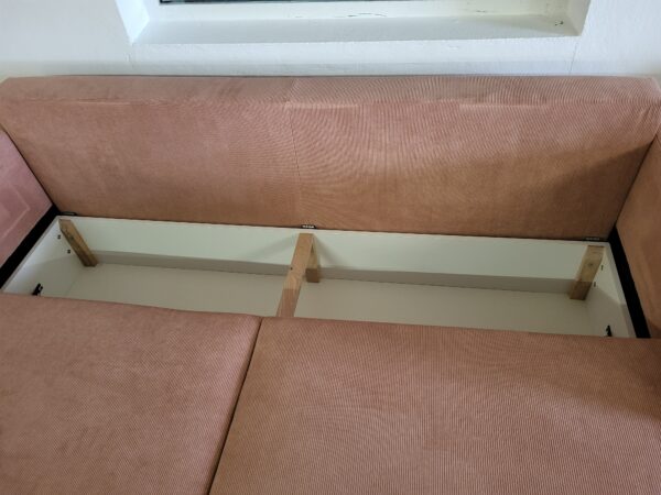 3-Sitzer inkl. Schlaffunktion und Federkern. – Bild 3