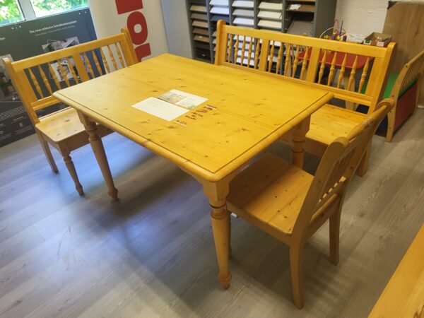 Eckbankgruppe Landhausstil, Kiefer massiv + 1 Stuhl