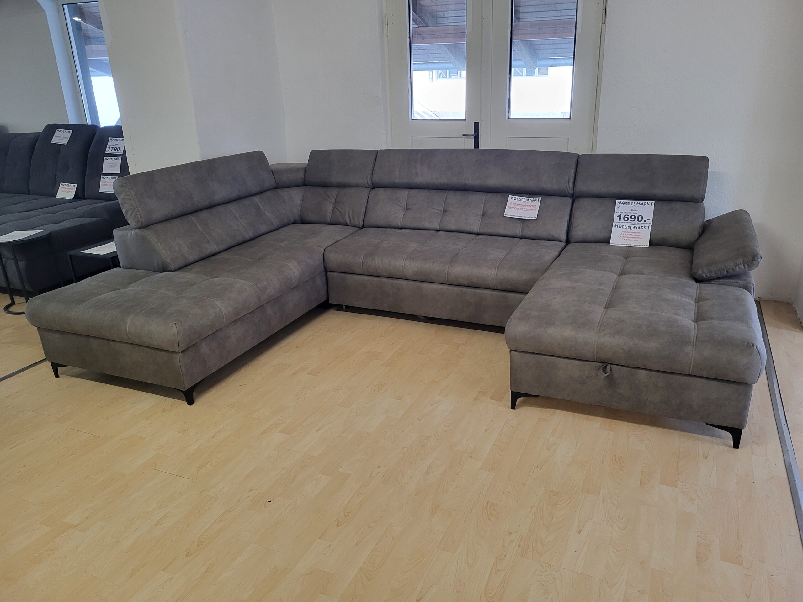 MEGA - U-Couchgarnitur XXL