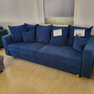 3 - Sitzer mit Schlaffunktion und Federkern.