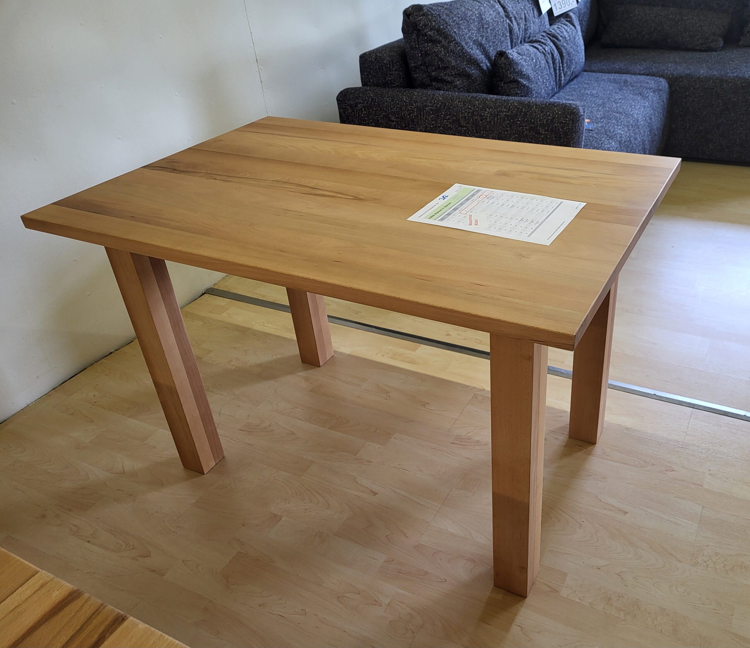 Tisch / Esstisch, Kernbuche masiv