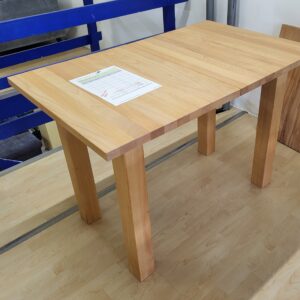 Tisch / Esstisch, Kernbuche massiv.